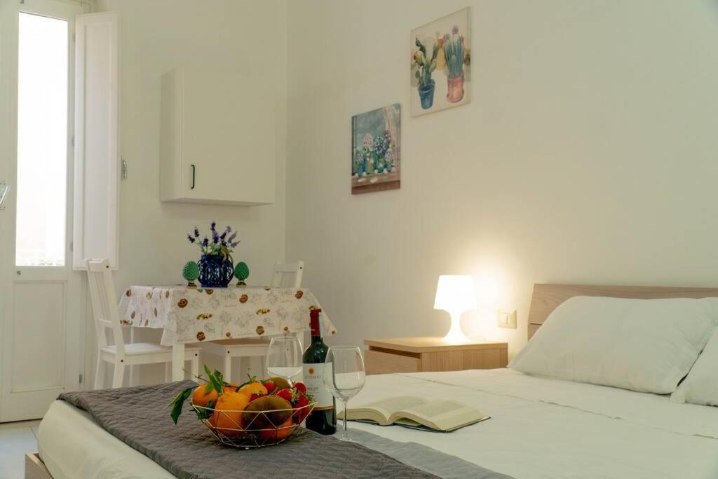 Casa Charm Rosaapartmentsortigia Syracuse Buitenkant foto